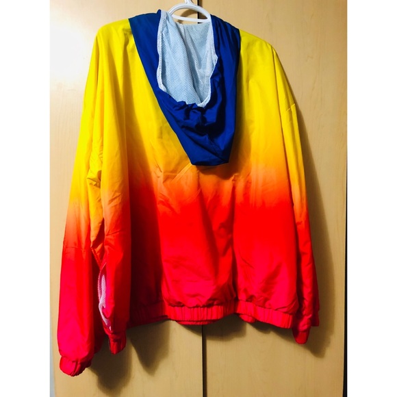 Plus Rainbow Anorak - Picture 3 of 8